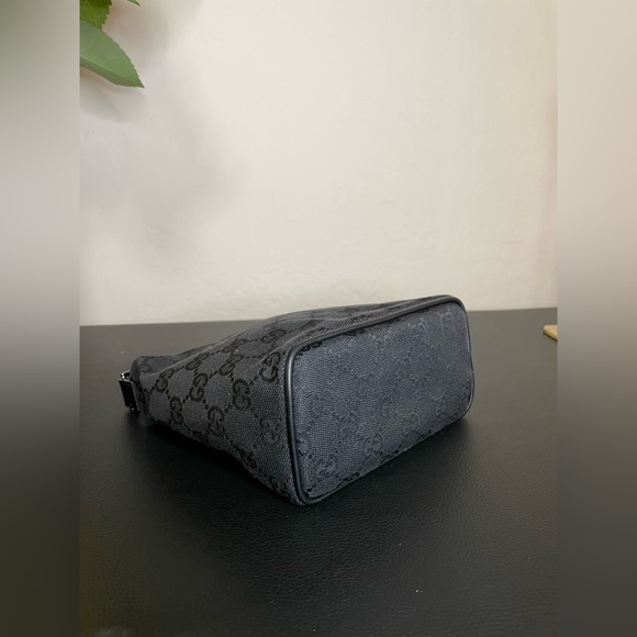 Gucci GG Monogram Canvas Pouch in Brand New Condition - Picture 7 of 13